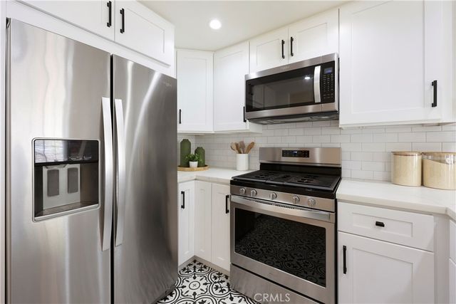 1326 W Park Western Drive 202, San Pedro, CA 90732