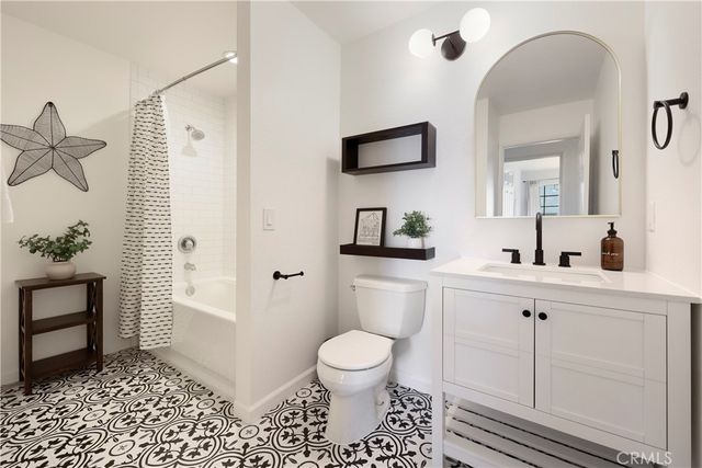 1326 W Park Western Drive 202, San Pedro, CA 90732