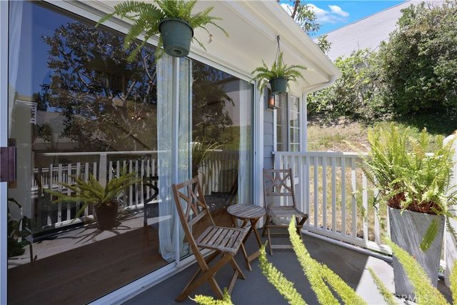 1326 W Park Western Drive 202, San Pedro, CA 90732