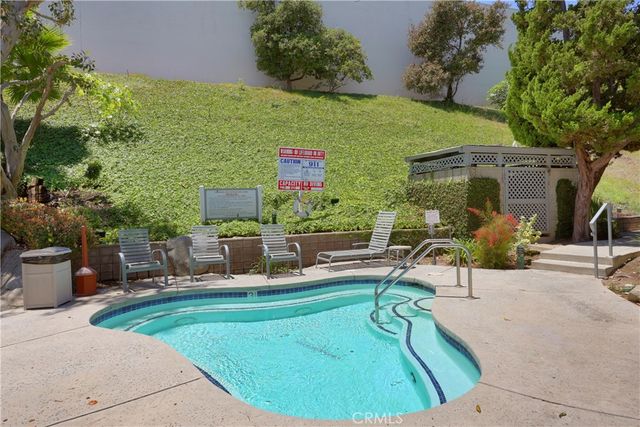 1326 W Park Western Drive 202, San Pedro, CA 90732