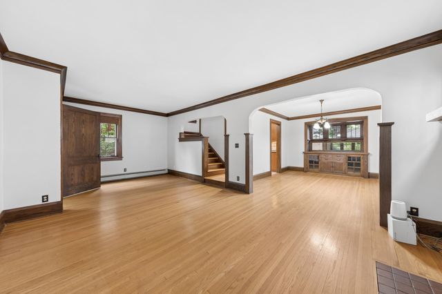 1847 Sargent Avenue, Saint Paul, MN 55105