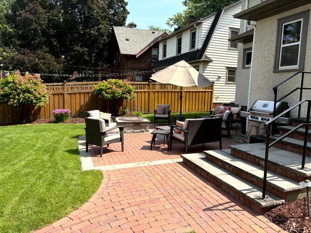 1847 Sargent Avenue, Saint Paul, MN 55105