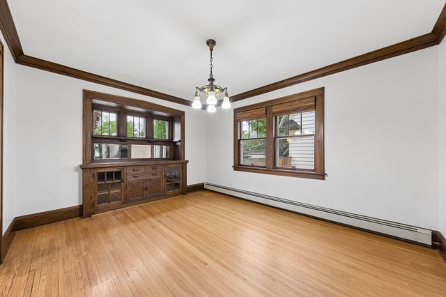 1847 Sargent Avenue, Saint Paul, MN 55105
