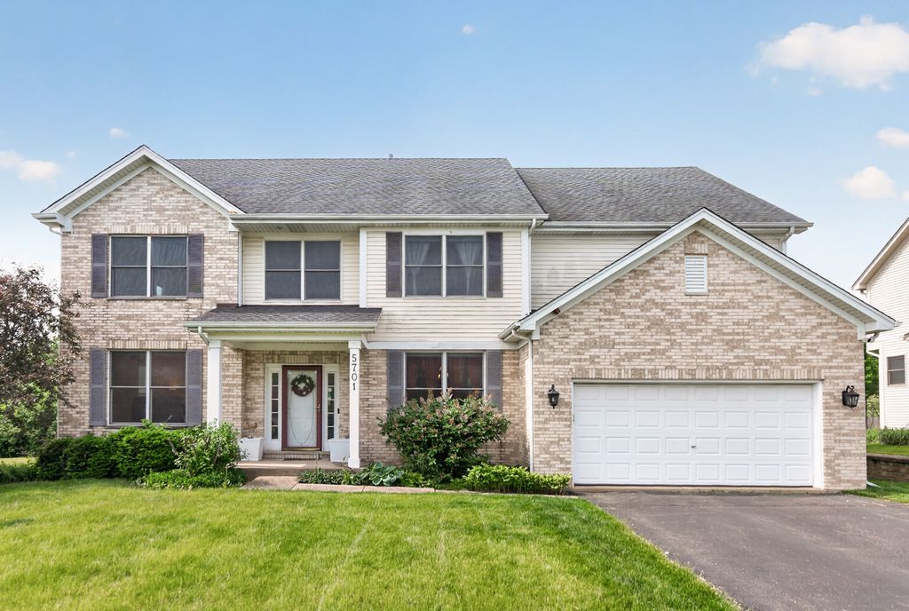 5701 CARIBOU Lane, Hoffman Estates, IL 60192