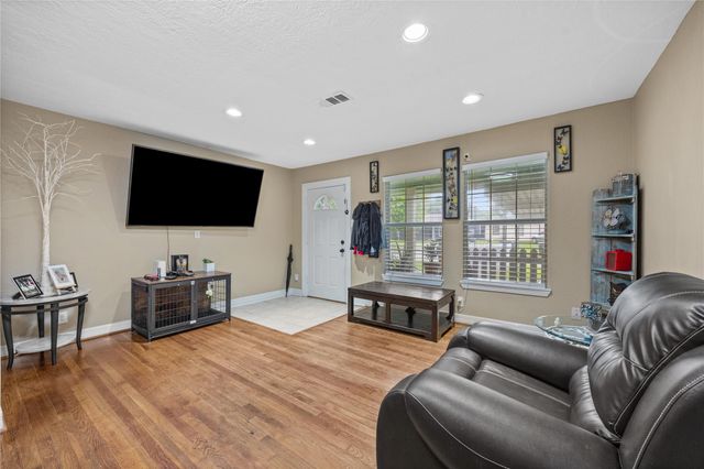 8112 Milredge Street, Houston, TX 77017