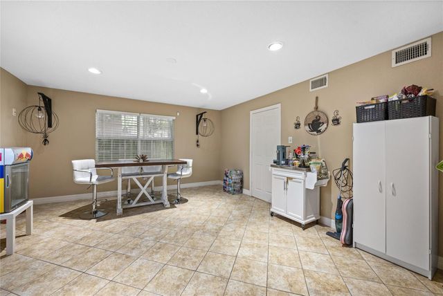 8112 Milredge Street, Houston, TX 77017