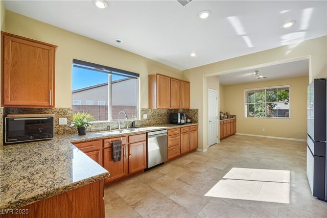 5661 East Fiore Drive, Pahrump, NV 89061