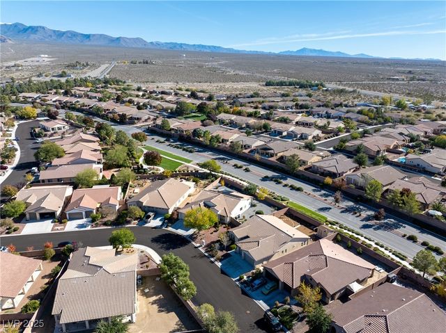 5661 East Fiore Drive, Pahrump, NV 89061