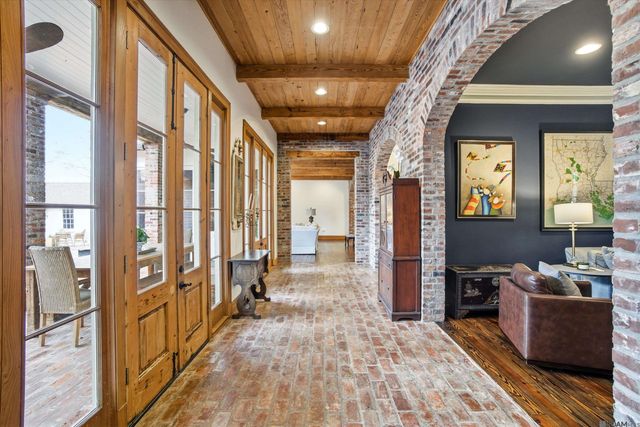 6222 Highland Rd, Baton Rouge, LA 70808