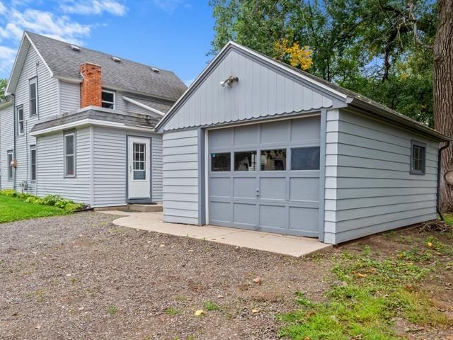 70 Excelsior Avenue N, Annandale, MN 55302