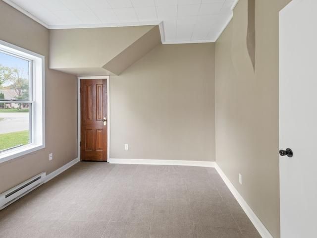 70 Excelsior Avenue N, Annandale, MN 55302