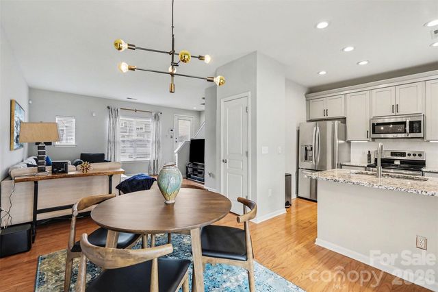 2216 Vision Drive, Charlotte, NC 28203