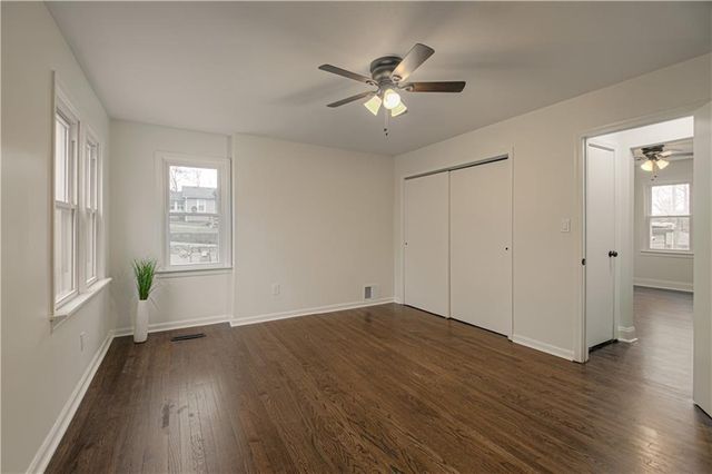 212 S High Street, Kansas City, MO 64054