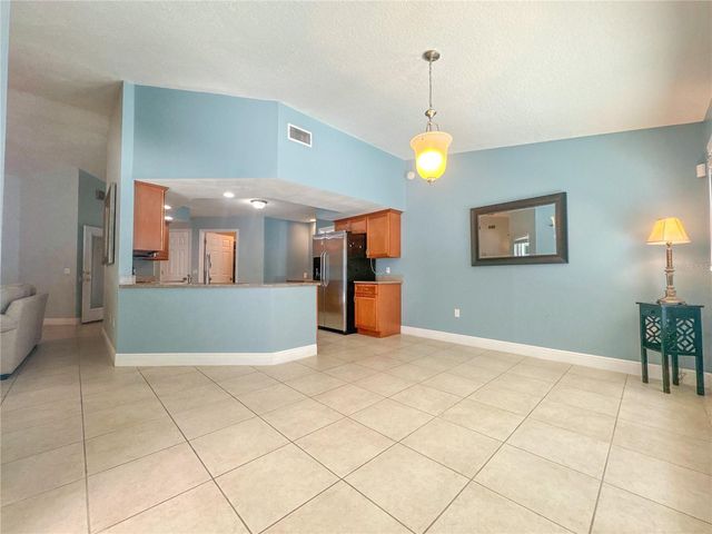 707 POWDER HORN ROW, Lakeland, FL 33809