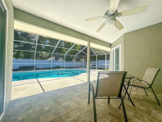 707 POWDER HORN ROW, Lakeland, FL 33809
