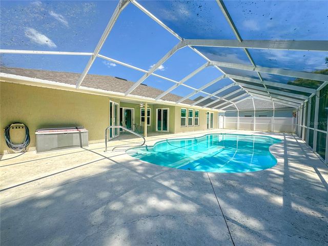 707 POWDER HORN ROW, Lakeland, FL 33809