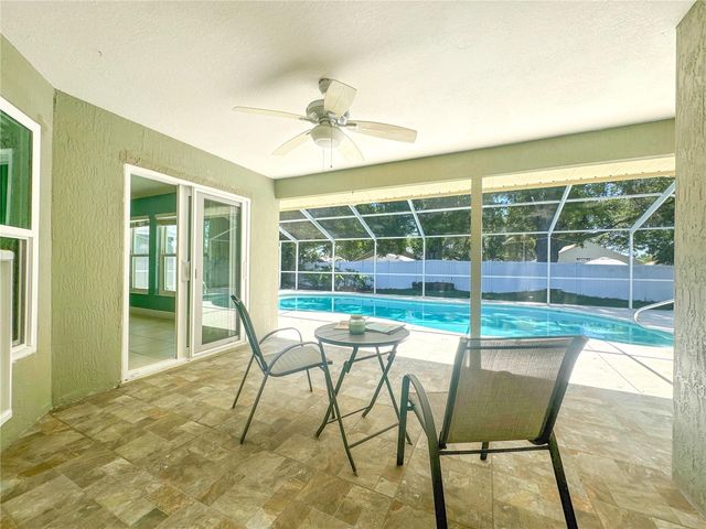707 POWDER HORN ROW, Lakeland, FL 33809