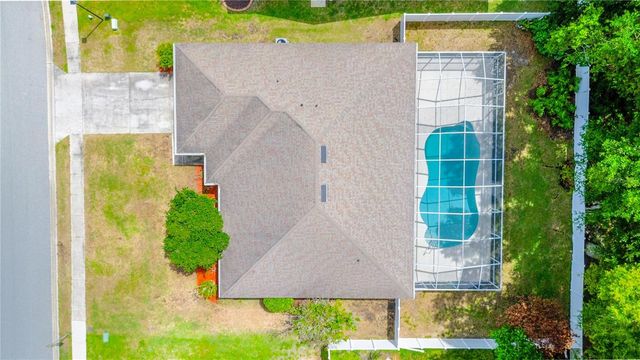 707 POWDER HORN ROW, Lakeland, FL 33809