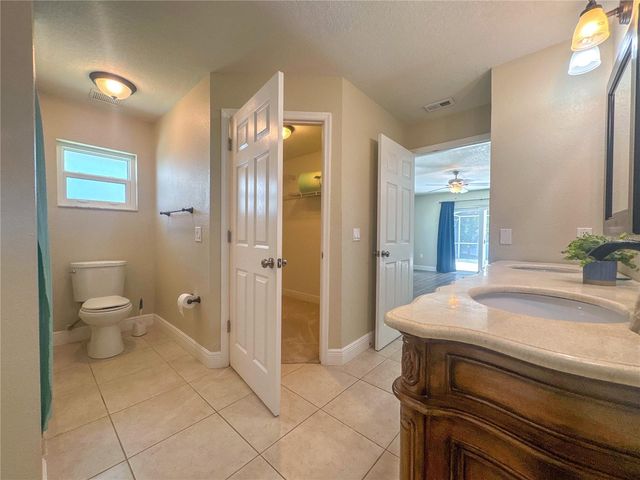 707 POWDER HORN ROW, Lakeland, FL 33809