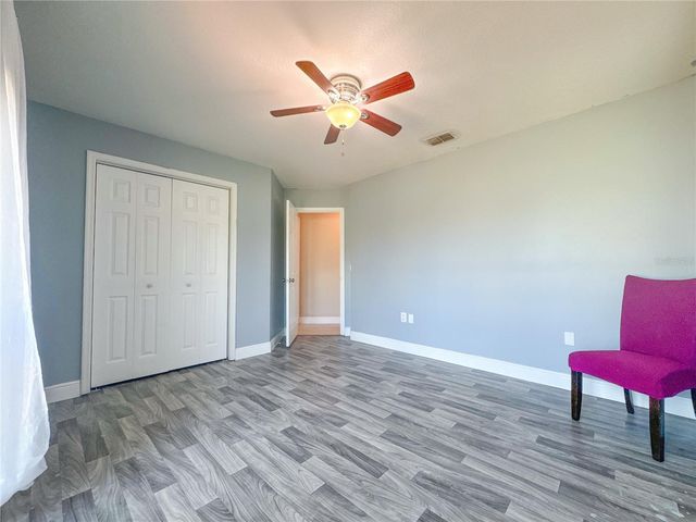 707 POWDER HORN ROW, Lakeland, FL 33809