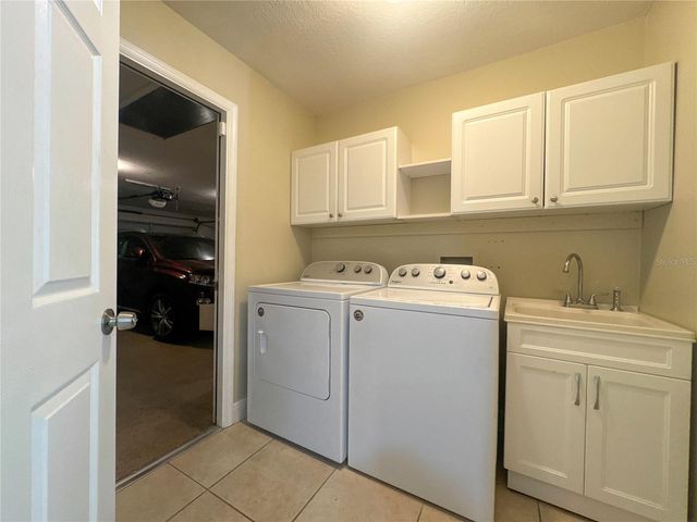 707 POWDER HORN ROW, Lakeland, FL 33809