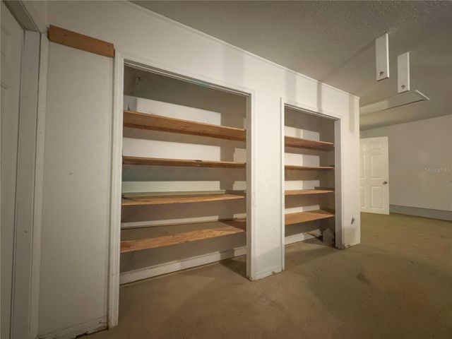 707 POWDER HORN ROW, Lakeland, FL 33809