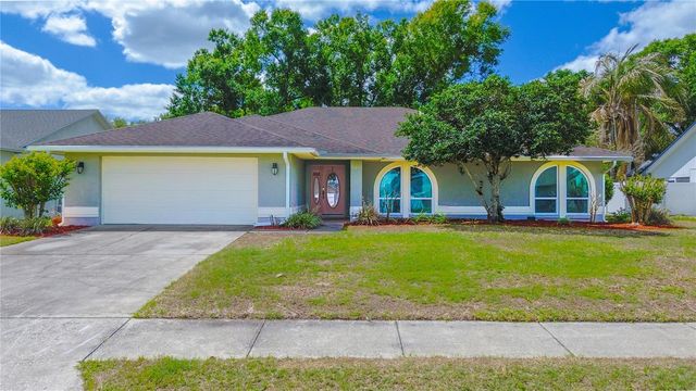 707 POWDER HORN ROW, Lakeland, FL 33809