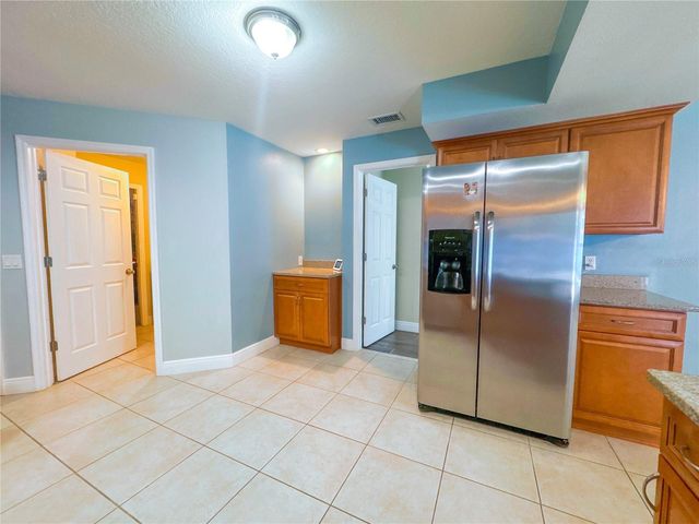 707 POWDER HORN ROW, Lakeland, FL 33809
