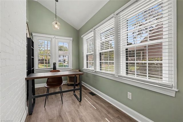 923 N Rotary Drive, High Point, NC 27262
