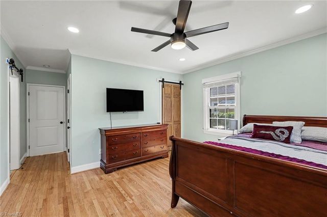 923 N Rotary Drive, High Point, NC 27262