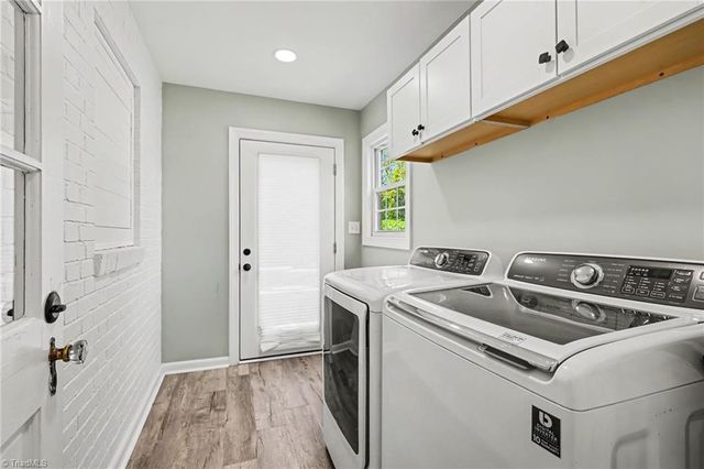923 N Rotary Drive, High Point, NC 27262