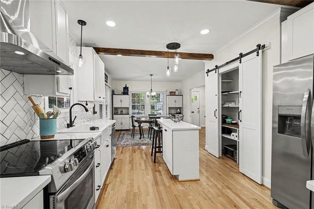 923 N Rotary Drive, High Point, NC 27262