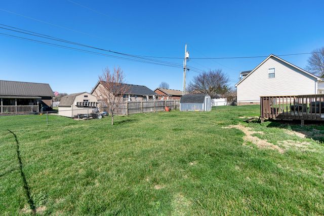 125 Cassius Court, Berea, KY 40403