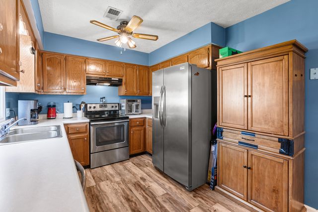 125 Cassius Court, Berea, KY 40403