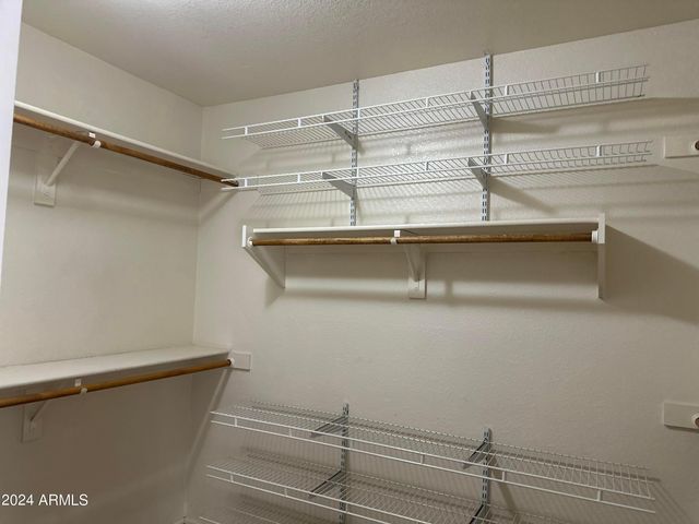 3320 N Lakeshore Court, Avondale, AZ 85392