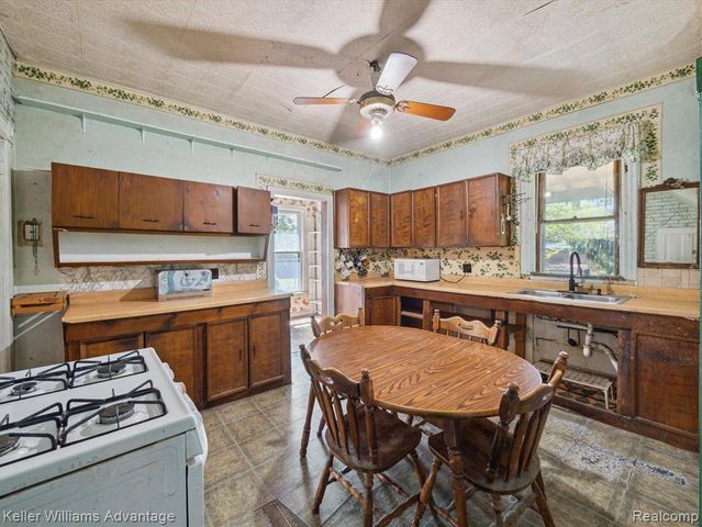4761 Avery Street, Detroit, MI 48208