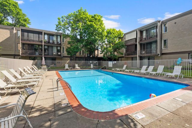 4030 15th Avenue S 10C, Minneapolis, MN 55407