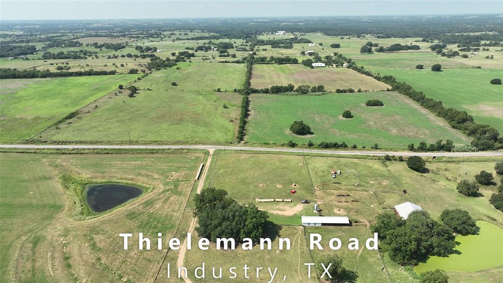 0000 Thielemann Rd, Industry, TX 78944