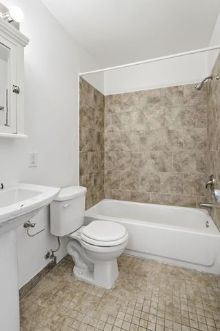 2740 Pleasant Ave 102, Minneapolis, MN 55408