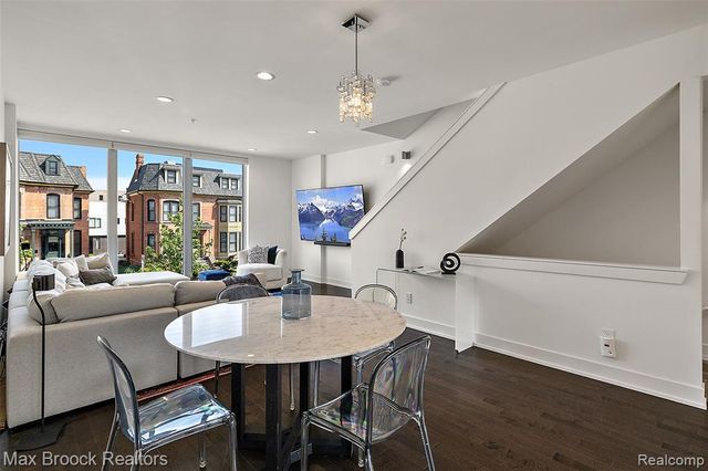 284 Alfred Street, Detroit, MI 48201