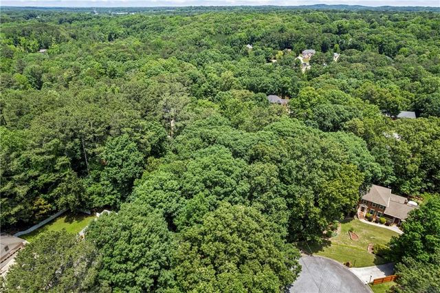 5018 Castlewood Drive, Lilburn, GA 30047