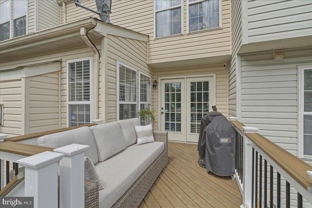 44879 GROVE TER, Ashburn, VA 20147
