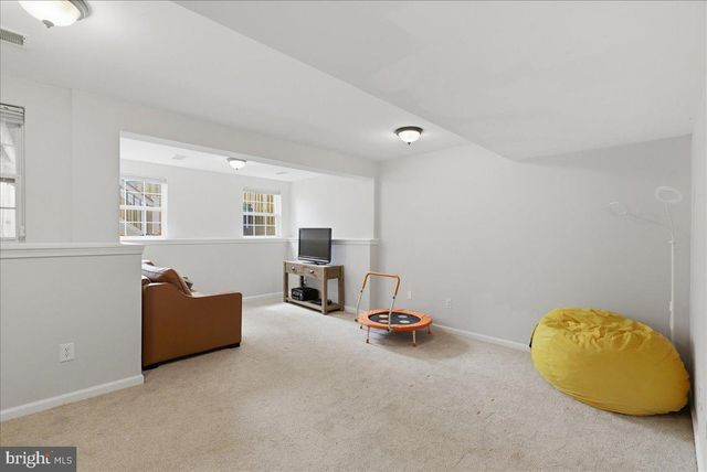 44879 GROVE TER, Ashburn, VA 20147