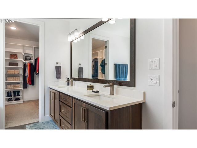 1304 S 44TH Ave, Ridgefield, WA 98642