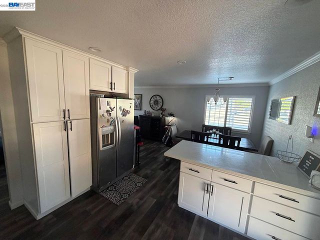 883 Brennan Way, Livermore, CA 94550