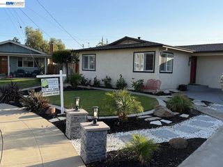 883 Brennan Way, Livermore, CA 94550