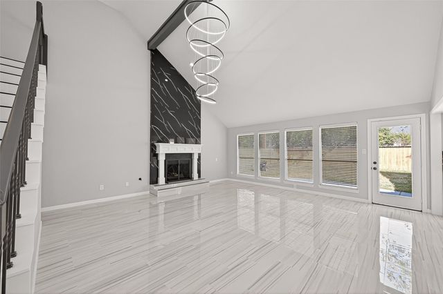 11506 Colonial Trail Drive, Houston, TX 77066