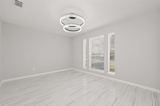 11506 Colonial Trail Drive, Houston, TX 77066