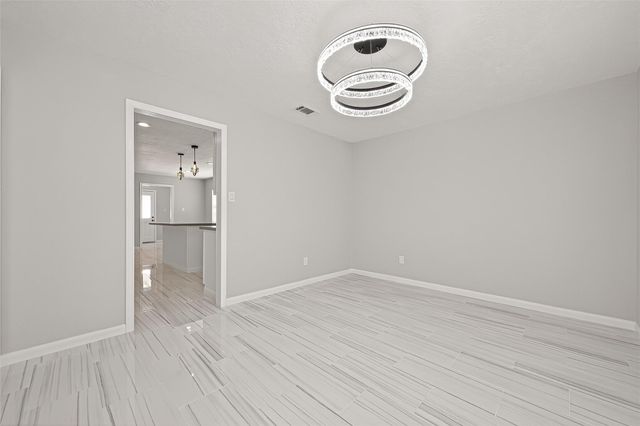 11506 Colonial Trail Drive, Houston, TX 77066