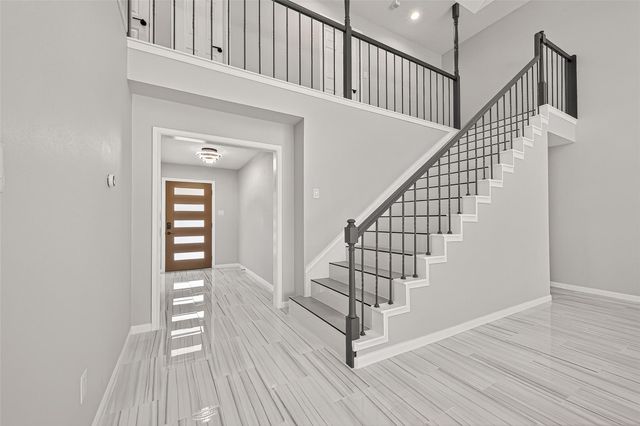 11506 Colonial Trail Drive, Houston, TX 77066